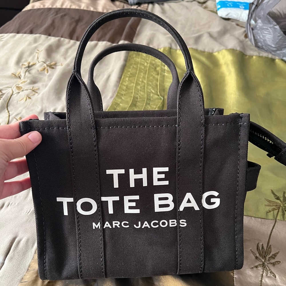 MARC JACOBS The TOTE BAG mini